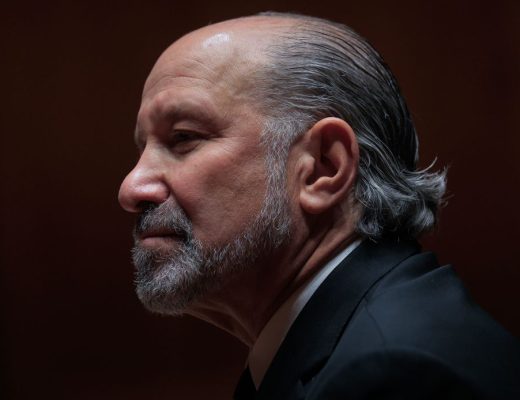 A pressão sobre Trump: o impacto das investigações de Epstein