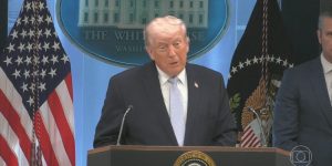 Trump eleva ameaças e diz que pode destruir o Irã em uma noite — Foto: 1 de 1 Tr