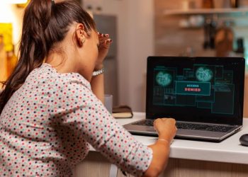 Golpes na Black Friday: especialistas alertam consumidores sobre fraudes digitais