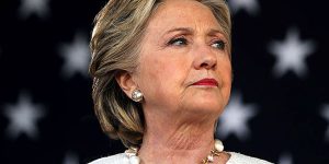 Hillary Clinton depõe sobre o caso Epstein em audiência secreta