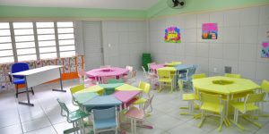 Professora detida por agredir crianças em Cabo Frio