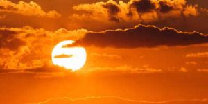 Trânsito do Sol em Aquário em 2026: Impactos no seu signo