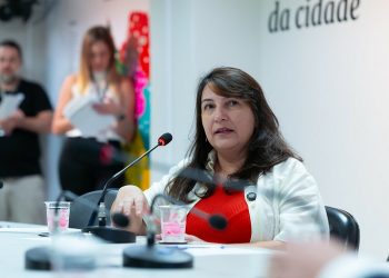 Votação da cassação do mandato da vereadora Professora Angela será na terça-feira