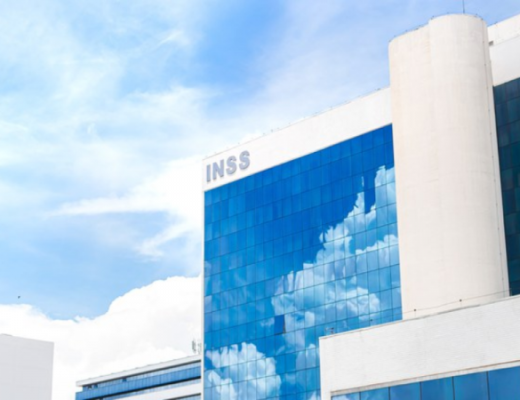 Fachada do bloco central INSS