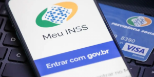 AGU processa entidades por descontos ilegais no INSS em 2025