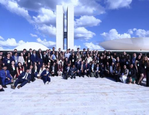 Estágio-Visita 2025 leva universitários a conhecer o funcionamento legislativo