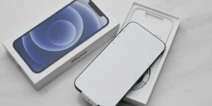 iPhone 18 Pro testa face id sob a tela e reduz ilha dinâmica