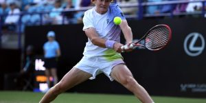 Encontro de João Fonseca com Federer em Berlim