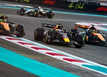 McLaren and Red Bull drivers go head to head in Abu Dhabi.