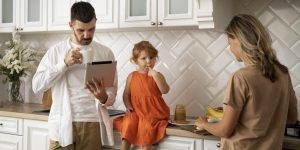 O que mudou na rotina doméstica das famílias modernas?