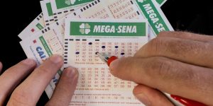 Mega-Sena: rendimento mensal de R$ 47 milhões na poupança e Tesouro