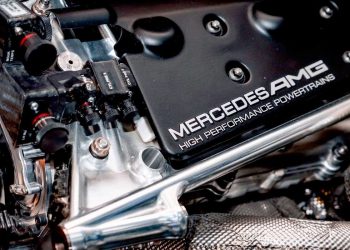 F1: Rival tenta criar narrativa sobre vantagem do motor Mercedes