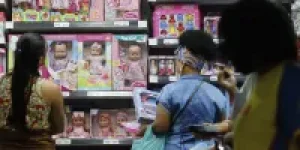movimento_de_vendas_de_brinquedos_para_o_dia_das_criancas_comercio_varejista_nas_ruas_do_polo_saara_centro_do_rio_de_janeiro_2