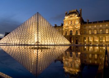 Louvre anuncia aumento de 45% no ingresso para não europeus