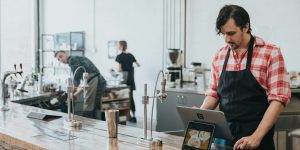 Insegurança jurídica paira sobre PAT após decisão que beneficia Ticket, VR e Pluxee