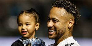 Neymar continues to fight to keep his World Cup dreams alive (Courtesy: Reuters)