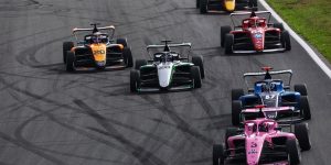 Joe Portlock / LAT Images