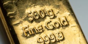 Banco central da China continua a comprar ouro, ampliando reservas em dezembro