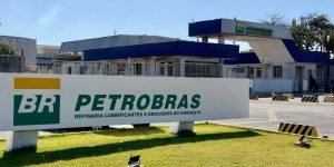 Namíbia não reconhecerá acordo entre TotalEnergies e Petrobras (PETR4)