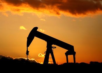 Expectativa de queda no preço do petróleo é a maior desde 2020