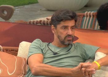 Alberto Cowboy critica Ana Paula Renault: 'Não tem argumento'