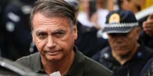 Possíveis locais de cumprimento de pena para Bolsonaro são analisados