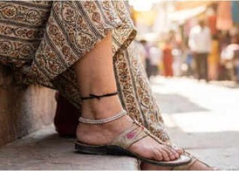 Por que usar um fio preto no verão: Misticismo e proteção