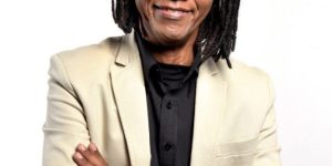 Câmara dos Deputados recebe o escritor Tom Farias em evento literário