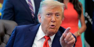 President Trump pointing