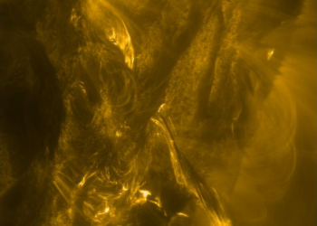 Solar Orbiter moments before a powerful solar flare was unleashed