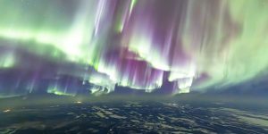 Captura única de auroras vistas a 37 mil pés por piloto experiente