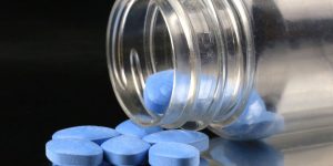 Os riscos da automedicação na disfunção erétil entre jovens