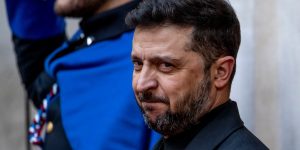 m colorida do presidente da Ucrânia, Volodymyr Zelensky